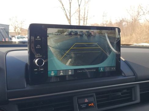 New 2025 Honda Pilot Touring image 23