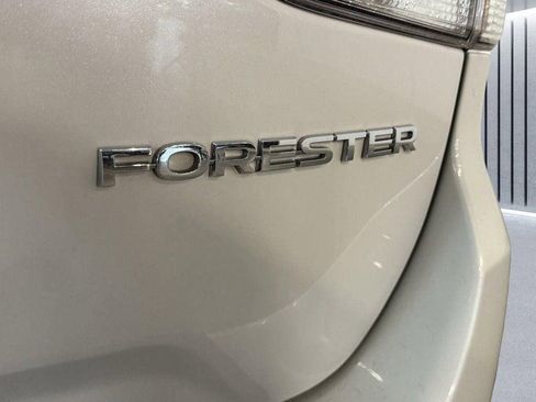Certified 2024 Subaru Forester Premium AWD/4WD image 23
