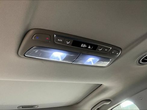 Used 2025 Kia Telluride S AWD/4WD image 9