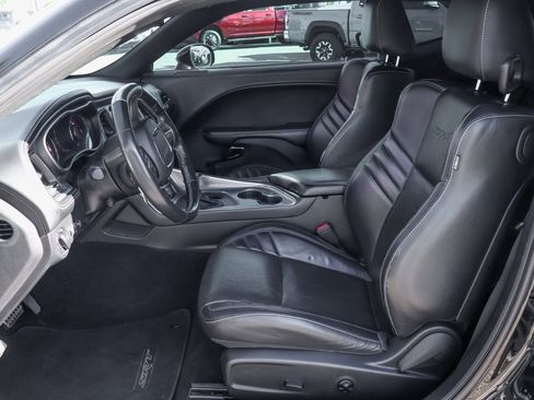 Used 2021 Dodge Challenger SRT Hellcat w/ Plus Package image 18