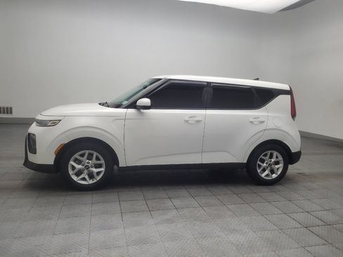 Used 2021 Kia Soul S FWD image 2