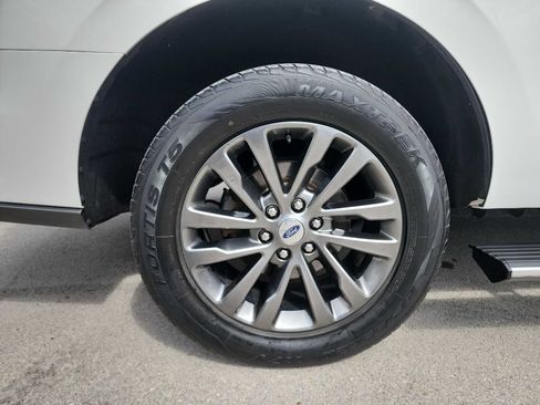 Used 2020 Ford Expedition Limited AWD/4WD image 11