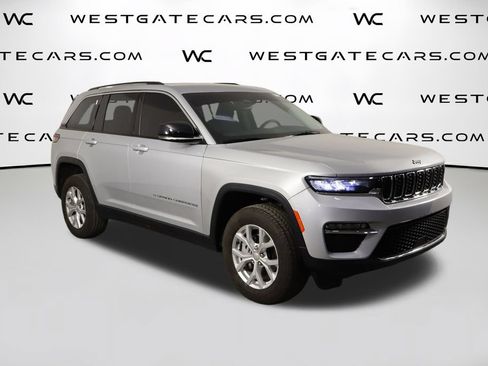 Used 2024 Jeep Grand Cherokee Limited AWD/4WD image 50