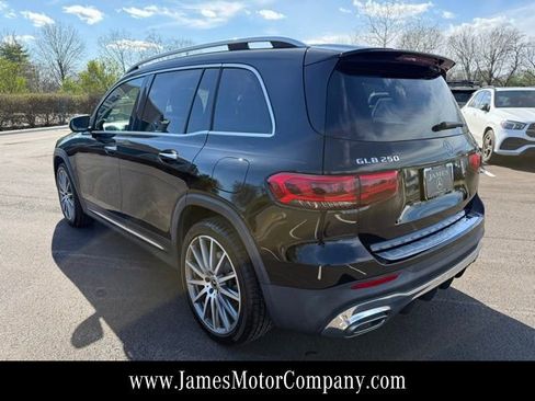 Certified 2021 Mercedes-Benz GLB 250 4MATIC image 8