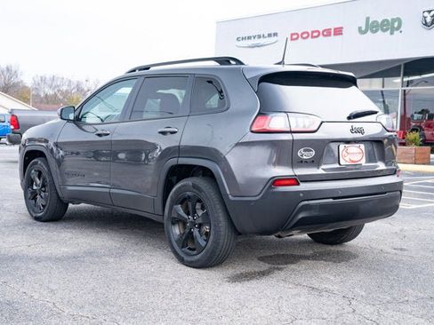 Certified 2023 Jeep Cherokee Altitude Lux w/ Lux Elite Package image 3