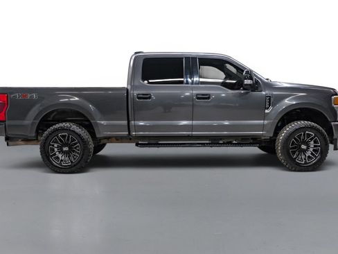 Used 2020 Ford F250 XLT AWD/4WD image 6