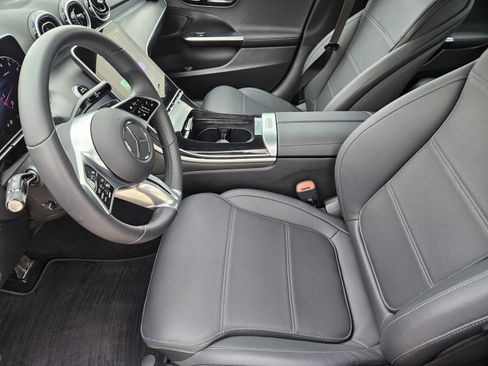 Certified 2026 Mercedes-Benz C 300 Sedan image 5