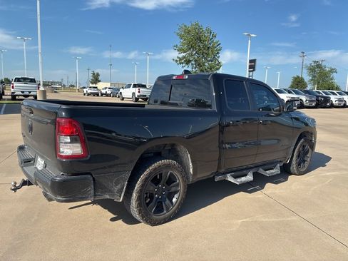 Used 2022 RAM 1500 Lone Star w/ Night Edition RWD image 4
