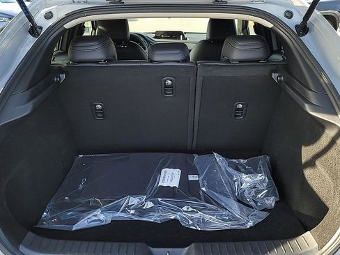 New 2025 MAZDA CX-30 AWD 2.5 S w/ Select Sport Pkg image 12