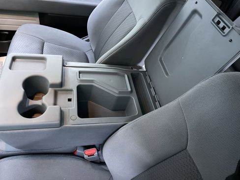 Used 2014 Ford F150 XLT w/ Trailer Tow Package image 24