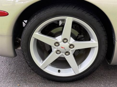 Used 1999 Chevrolet Corvette Convertible w/ Memory Pkg RWD image 35