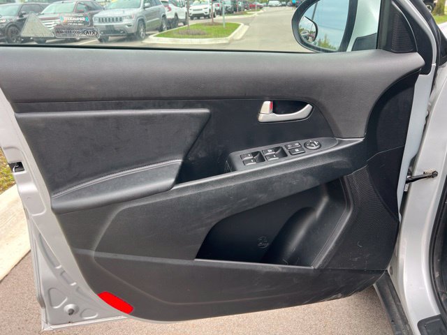 Used 2016 Kia Sportage LX AWD/4WD image 16