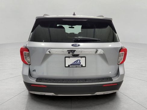 Used 2023 Ford Explorer XLT w/ Equipment Group 202A image 25