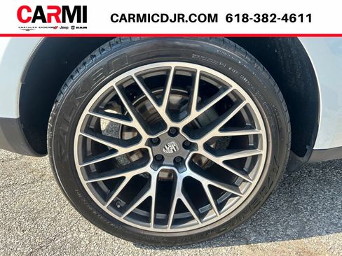 Used 2020 Porsche Macan S AWD/4WD image 7