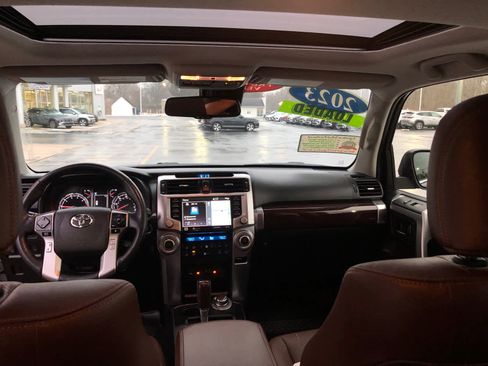 Used 2023 Toyota 4Runner Limited image 29