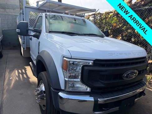 Used 2020 Ford F550 2WD Regular Cab Super Duty image 2