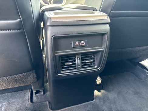 Used 2022 Nissan Murano SV w/ SV Midnight Edition Package image 19