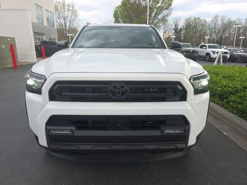 Used 2025 Toyota 4Runner SR5 image 2