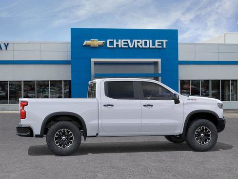 New 2026 Chevrolet Silverado 1500 ZR2 image 41