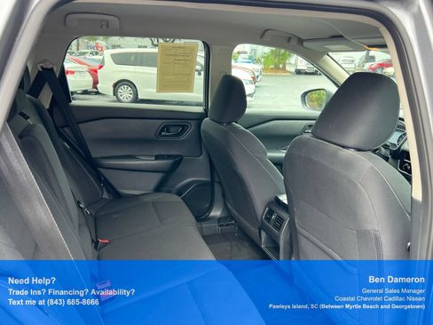 Used 2024 Nissan Rogue S FWD image 13