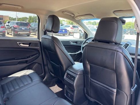 Used 2020 Ford Edge SEL AWD/4WD image 22
