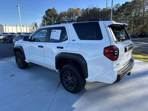 Certified 2025 Toyota 4Runner SR5 image 8