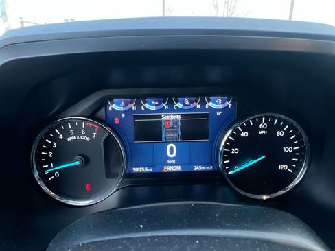 Used 2023 Ford Expedition Max XLT image 15