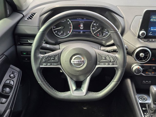Used 2022 Nissan Sentra SV FWD image 17