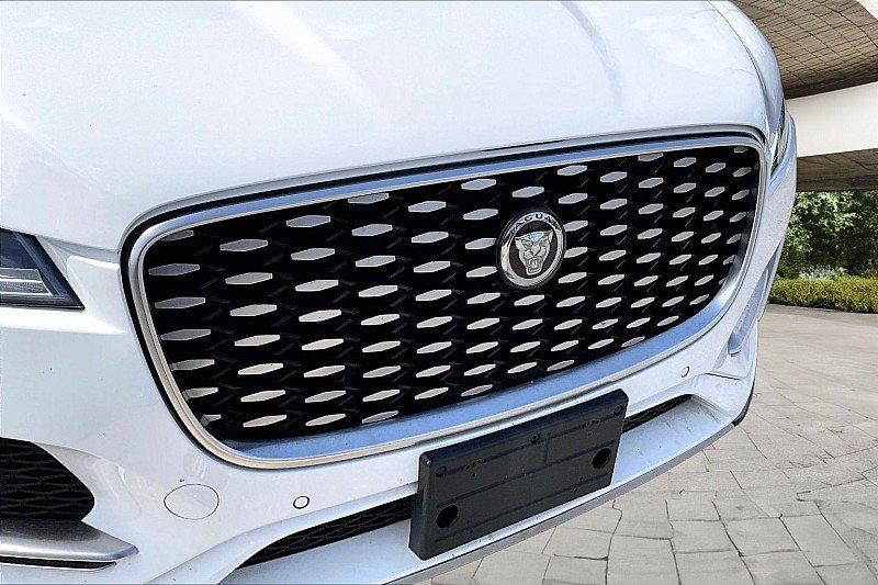 Used 2022 Jaguar F-PACE S AWD/4WD image 23