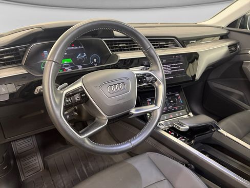 Used 2021 Audi e-tron Premium w/ Convenience Plus Package AWD/4WD image 20