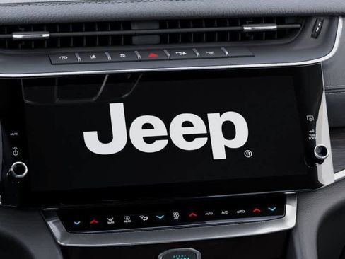 New 2026 Jeep Grand Cherokee L 4WD image 18