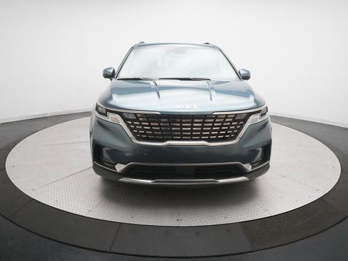 Certified 2024 Kia Carnival SX image 11