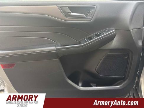 Used 2024 Ford Escape Active image 7