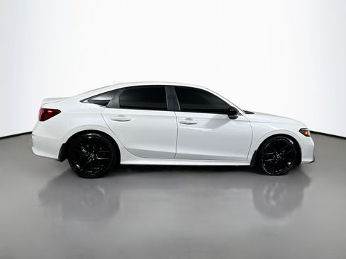 Used 2025 Honda Civic Sport image 3
