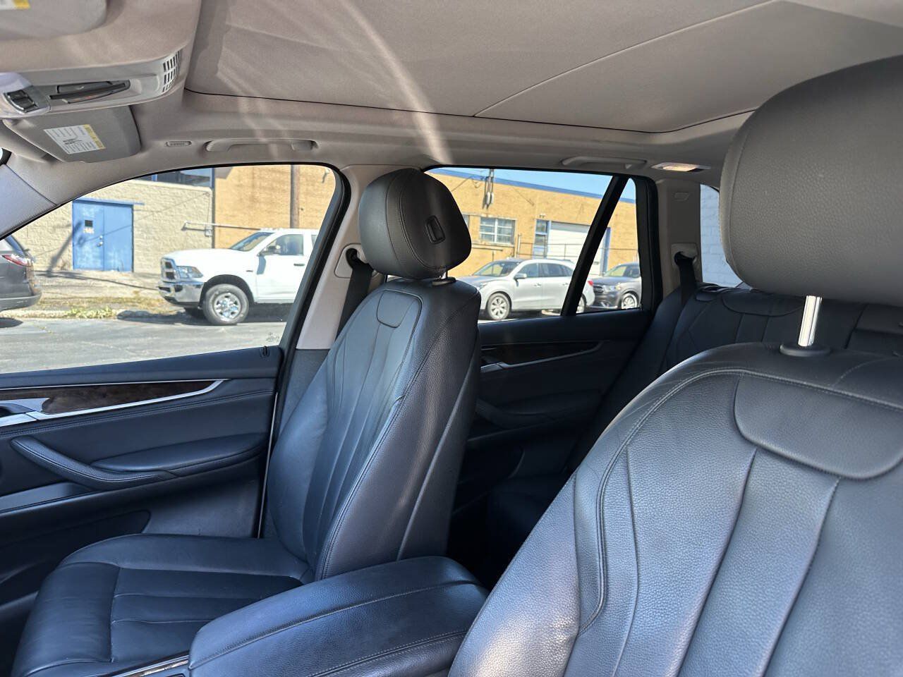 Used 2015 BMW X5 xDrive35i w/ Premium Package AWD/4WD image 16