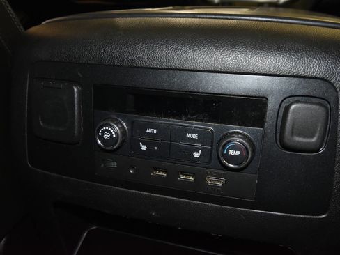 Used 2018 GMC Yukon Denali w/ Open Road Package image 19