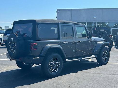 New 2025 Jeep Wrangler Sahara image 5