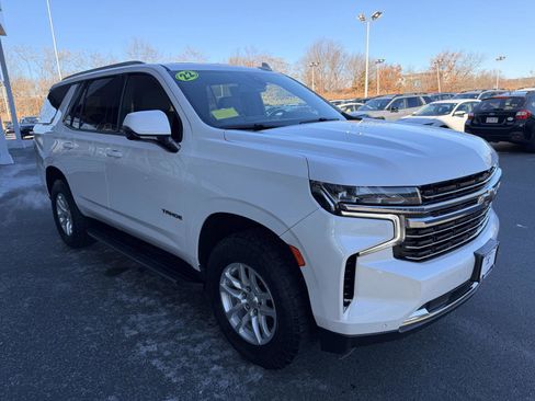 Used 2022 Chevrolet Tahoe LT w/ Luxury Package image 8