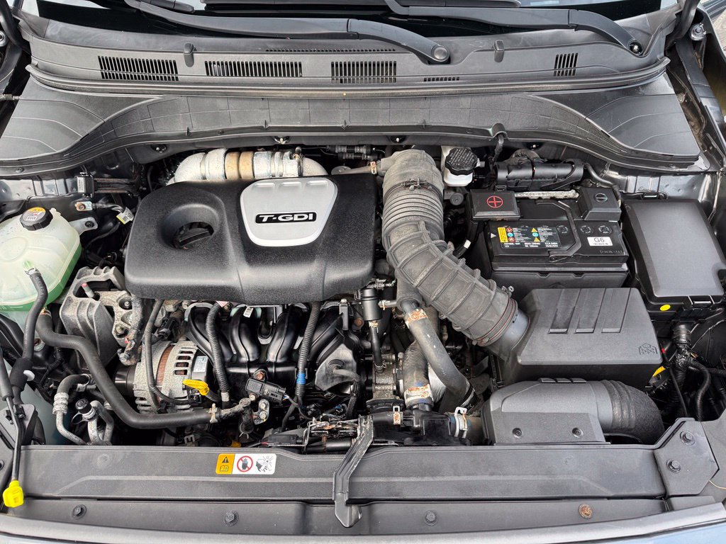 Used 2018 Hyundai Kona Limited AWD/4WD image 11