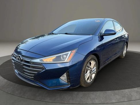 Used 2020 Hyundai Elantra SEL FWD image 1