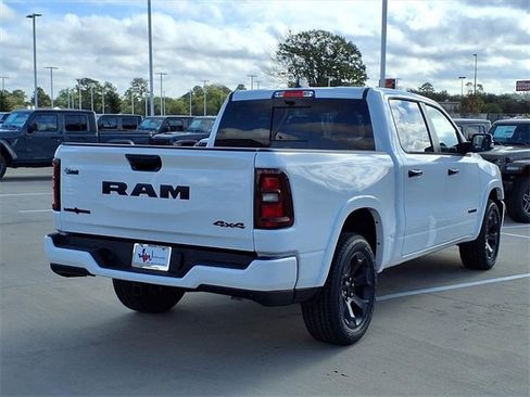 New 2025 RAM 1500 4x4 Crew Cab image 6