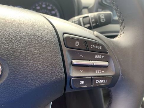 Used 2019 Hyundai Kona SEL image 27