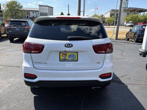 Used 2020 Kia Sorento LX FWD image 8