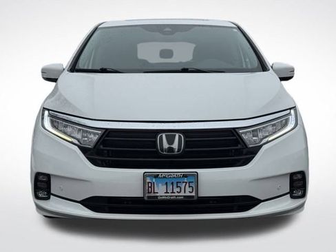 Used 2023 Honda Odyssey Elite image 3