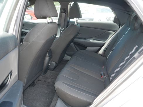 Certified 2025 Hyundai Elantra Sport FWD image 16