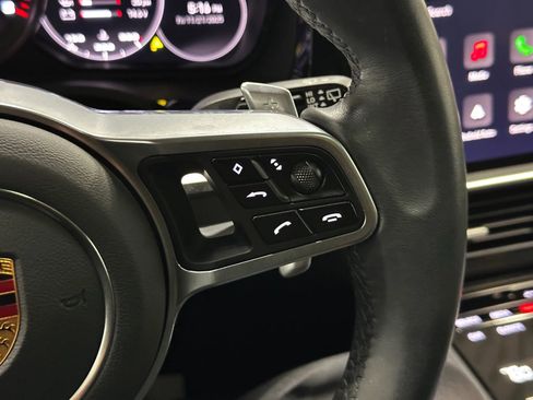 Used 2023 Porsche Cayenne Sport Utility 4D image 31