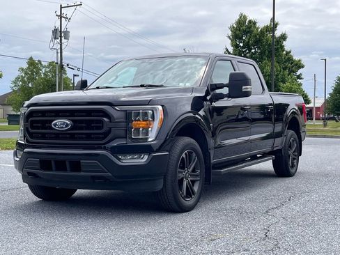 Used 2022 Ford F150 XLT w/ Equipment Group 302A High AWD/4WD image 4