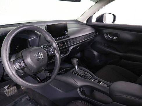 Used 2025 Honda HR-V LX image 23