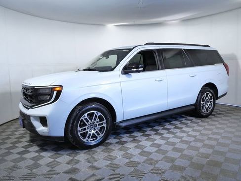 Certified 2025 Ford Expedition Max Active image 5