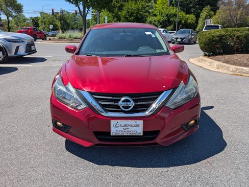 Used 2018 Nissan Altima 2.5 SR FWD image 8